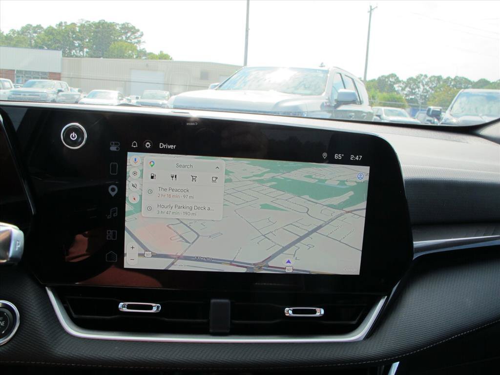Used 2026 Chevrolet Equinox LT w/ Convenience Package II FWD image 12