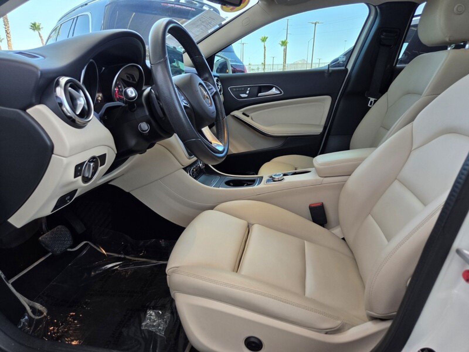 Used 2018 Mercedes-Benz GLA 250 image 13