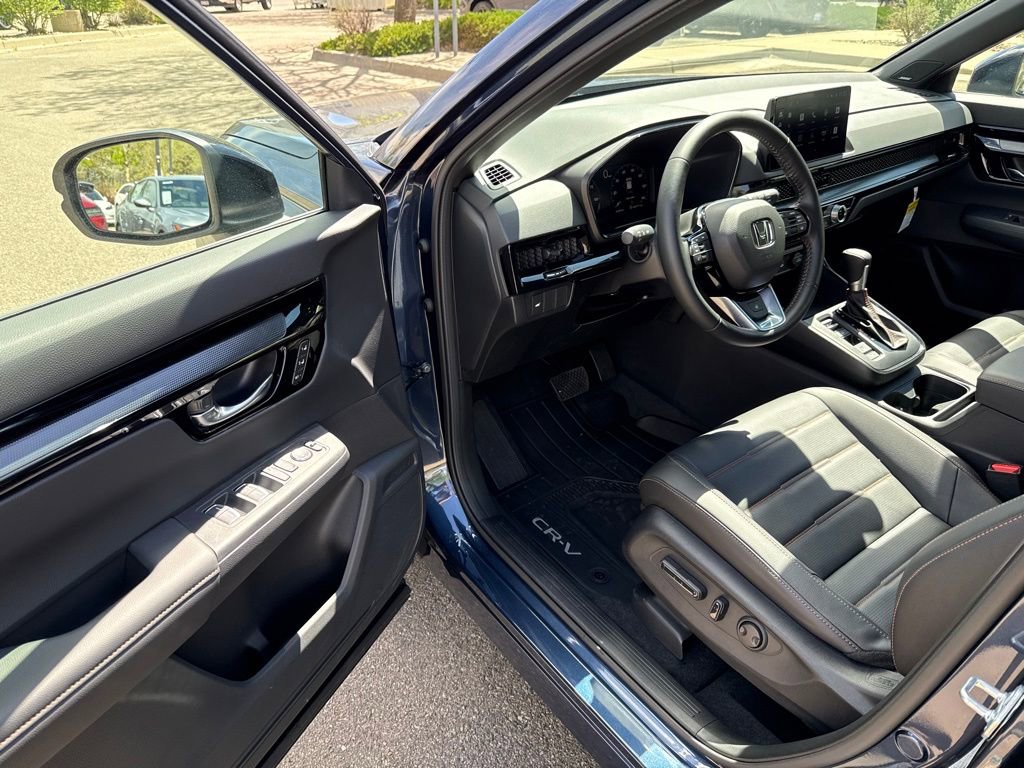 Certified 2026 Honda CR-V Sport Touring image 13