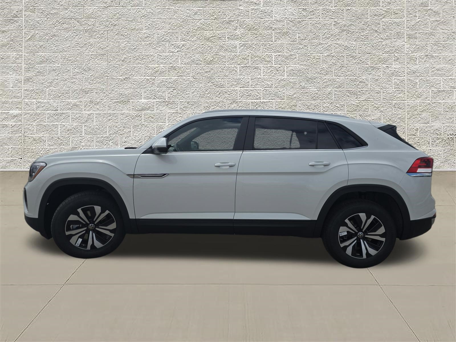 New 2026 Volkswagen Atlas Cross Sport SE AWD/4WD image 4