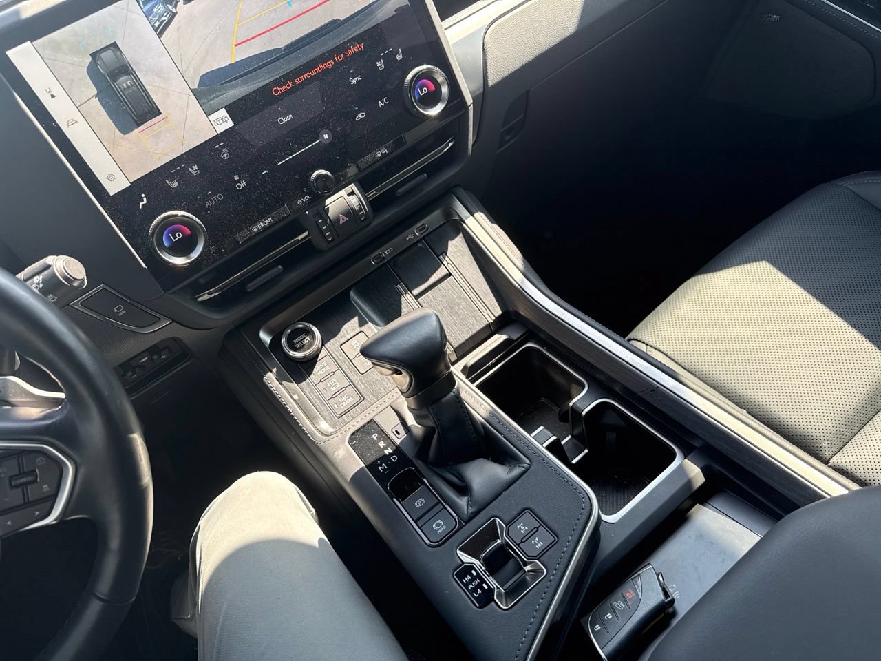 Used 2024 Lexus GX 550 AWD/4WD image 28