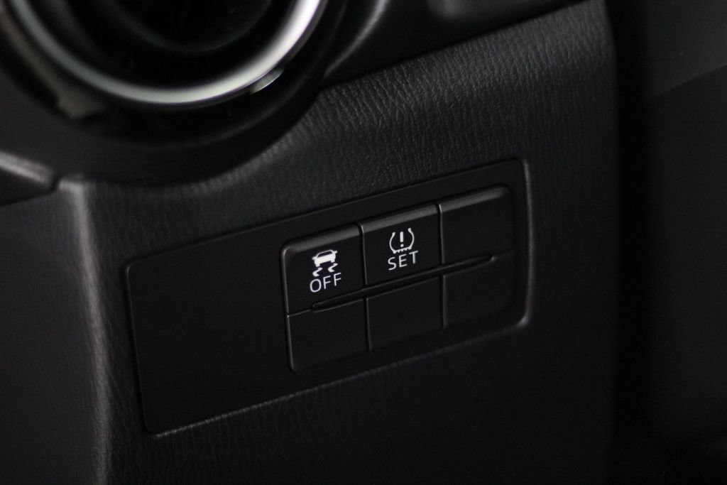 Used 2018 Toyota Yaris iA FWD image 40