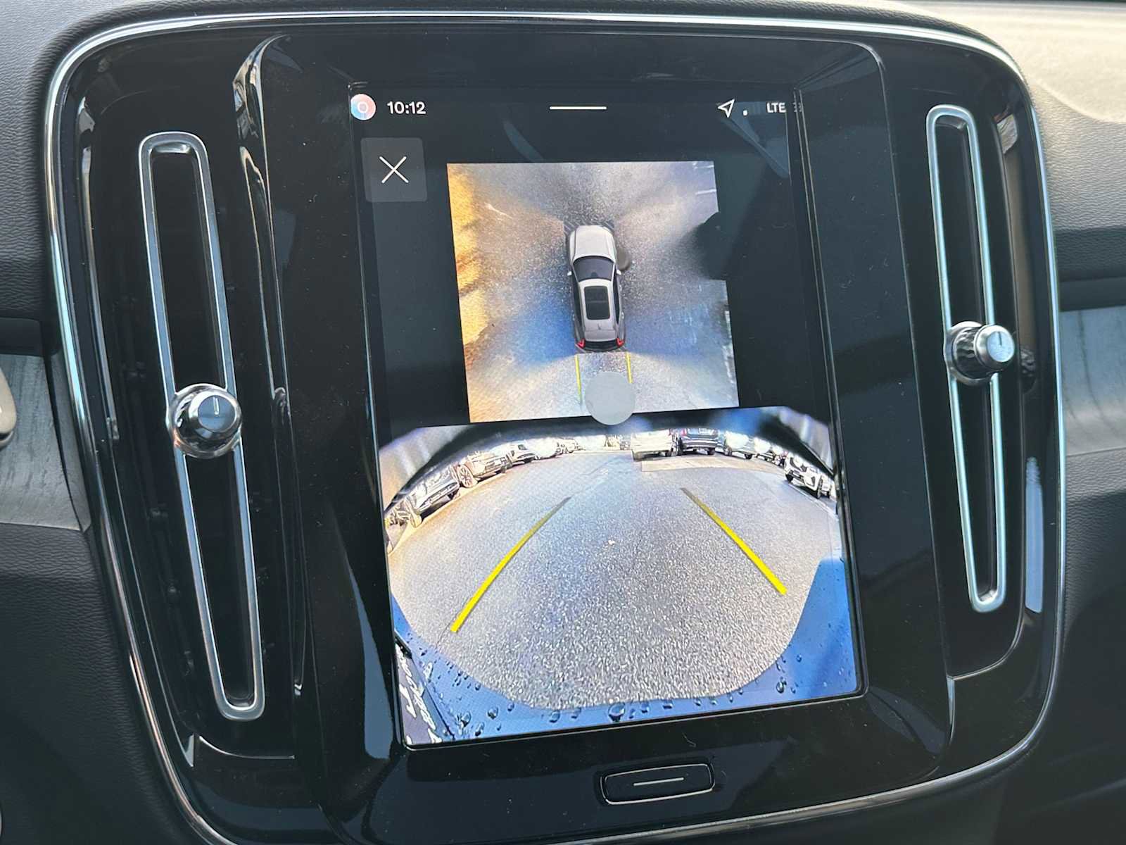 New 2026 Volvo XC40 B5 Ultra w/ Climate Package image 26