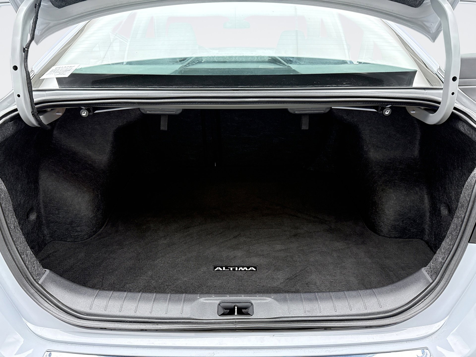 Used 2023 Nissan Altima 2.5 SR image 17