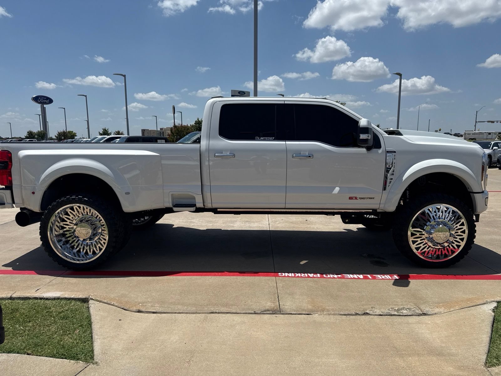Used 2024 Ford F450 Limited w/ FX4 Off-Road Package AWD/4WD image 26