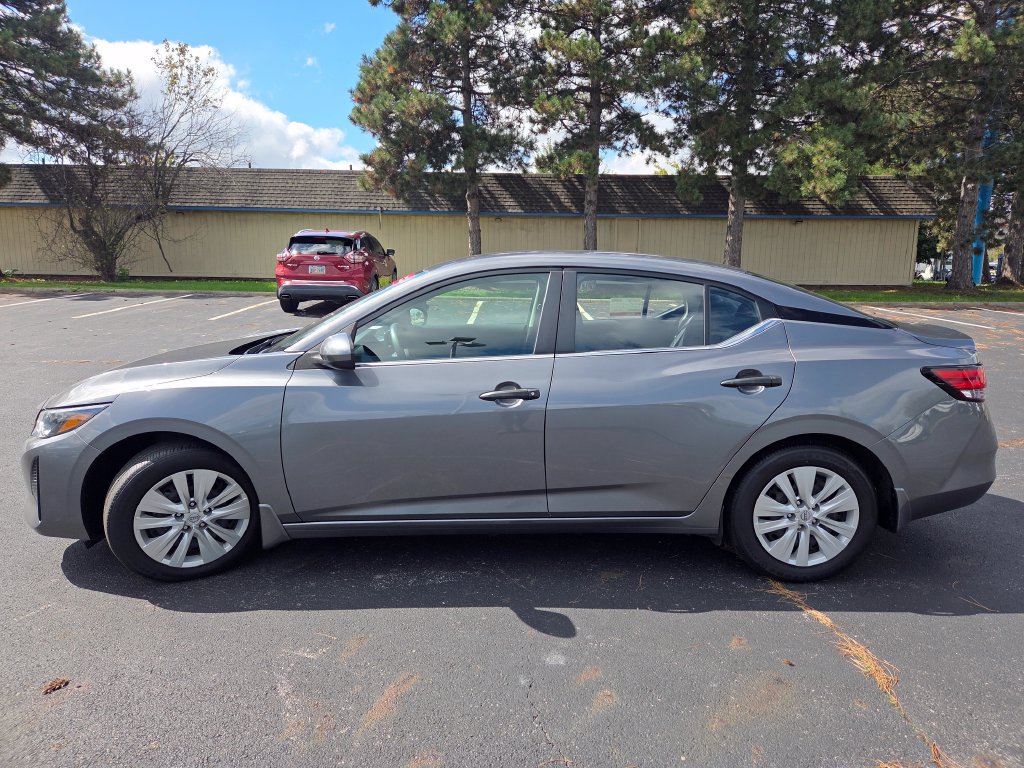 Certified 2024 Nissan Sentra S FWD image 16