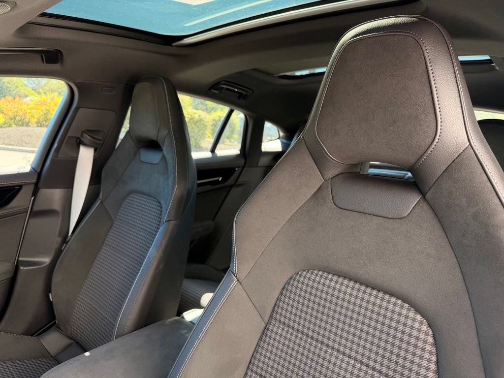 Used 2025 Porsche Panamera 4 AWD/4WD image 27