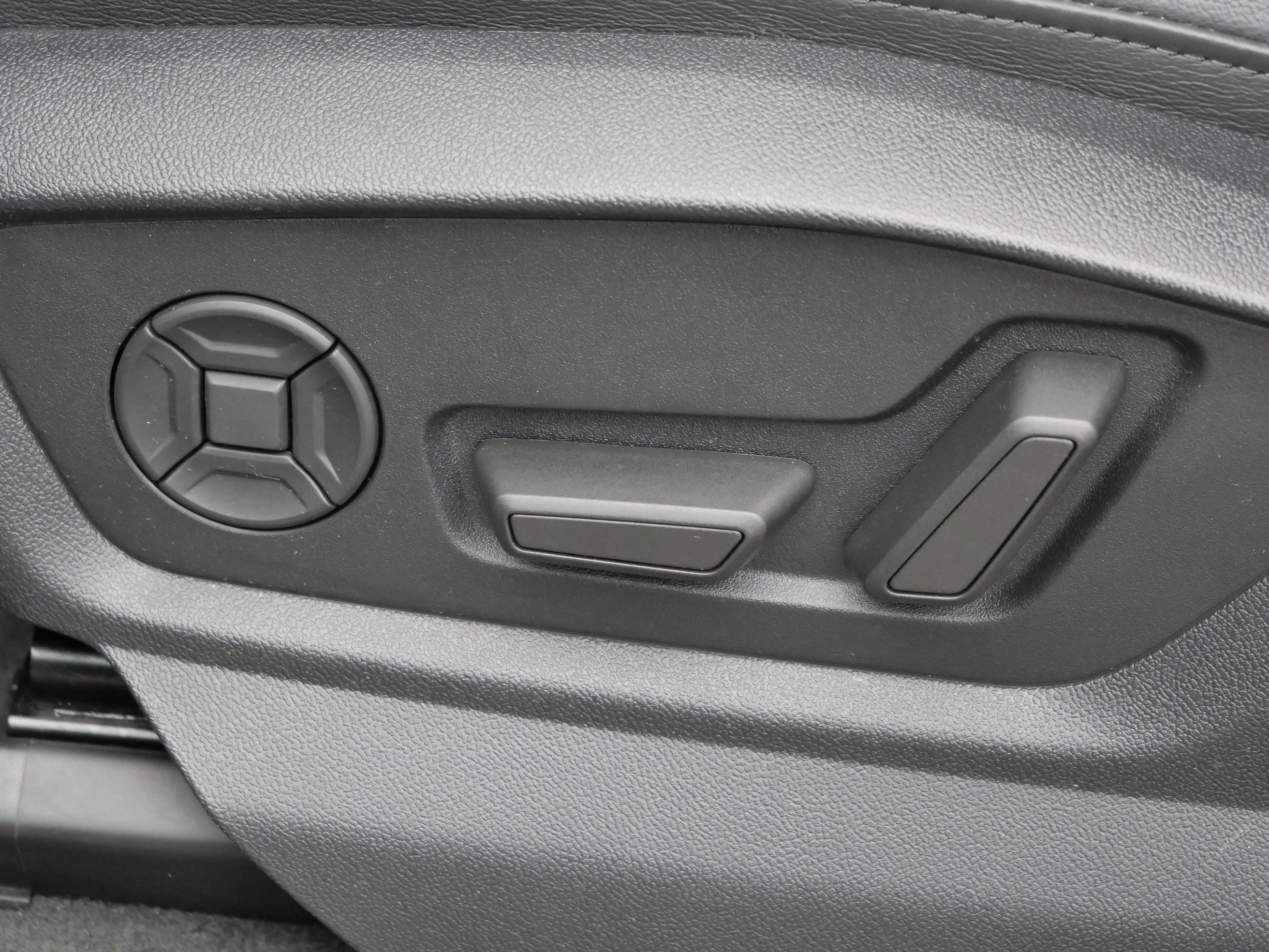 Used 2023 Audi Q7 3.0T Premium Plus w/ Premium Plus Package image 18