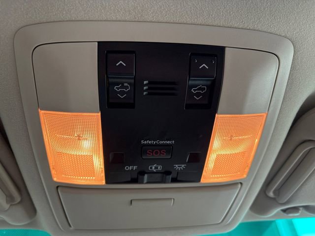 Used 2013 Lexus GX 460 Premium image 23