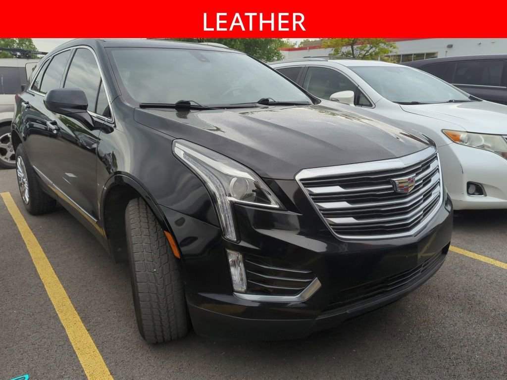 Used 2017 Cadillac XT5 FWD image 3