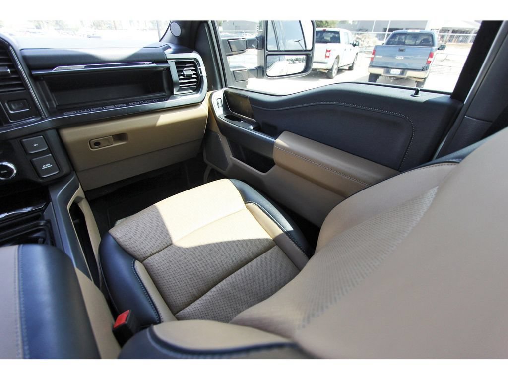 Used 2026 Ford F250 Lariat w/ Chrome Package AWD/4WD image 12
