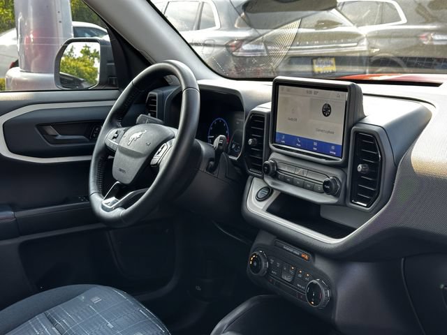 Certified 2023 Ford Bronco Sport Heritage w/ Heritage Convenience Package AWD/4WD image 32