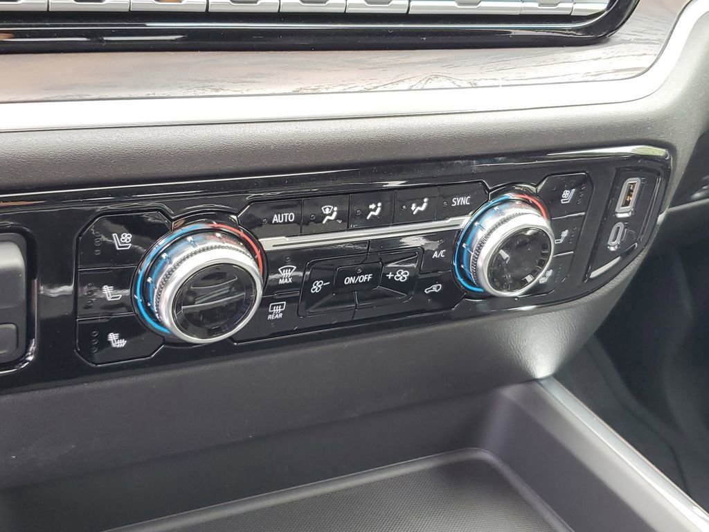 New 2025 GMC Sierra 2500 SLT w/ SLT Premium Package image 28