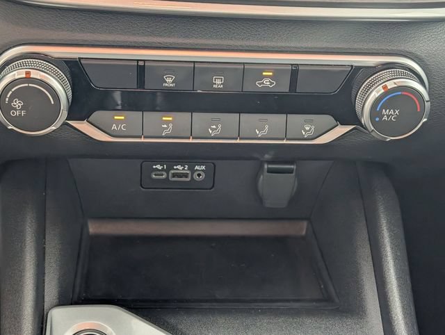 Used 2025 Nissan Altima 2.5 SV FWD image 21