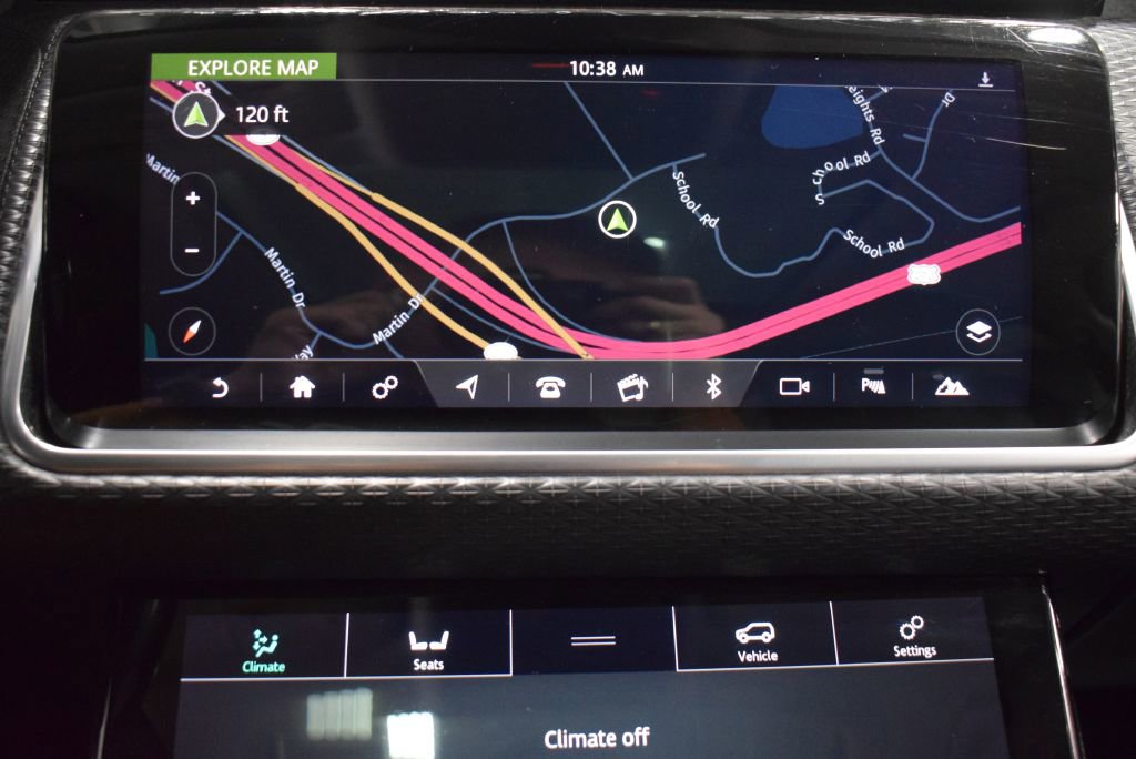 Used 2019 Land Rover Range Rover Velar S image 28
