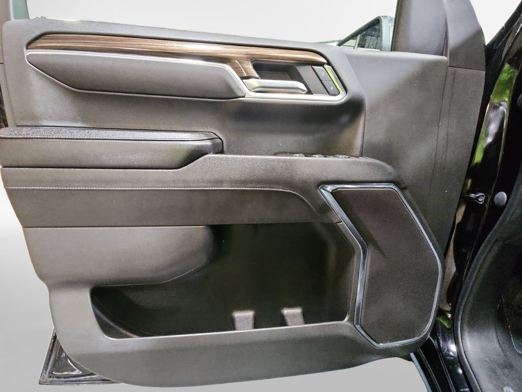 Certified 2023 Chevrolet Silverado 1500 LT AWD/4WD image 16