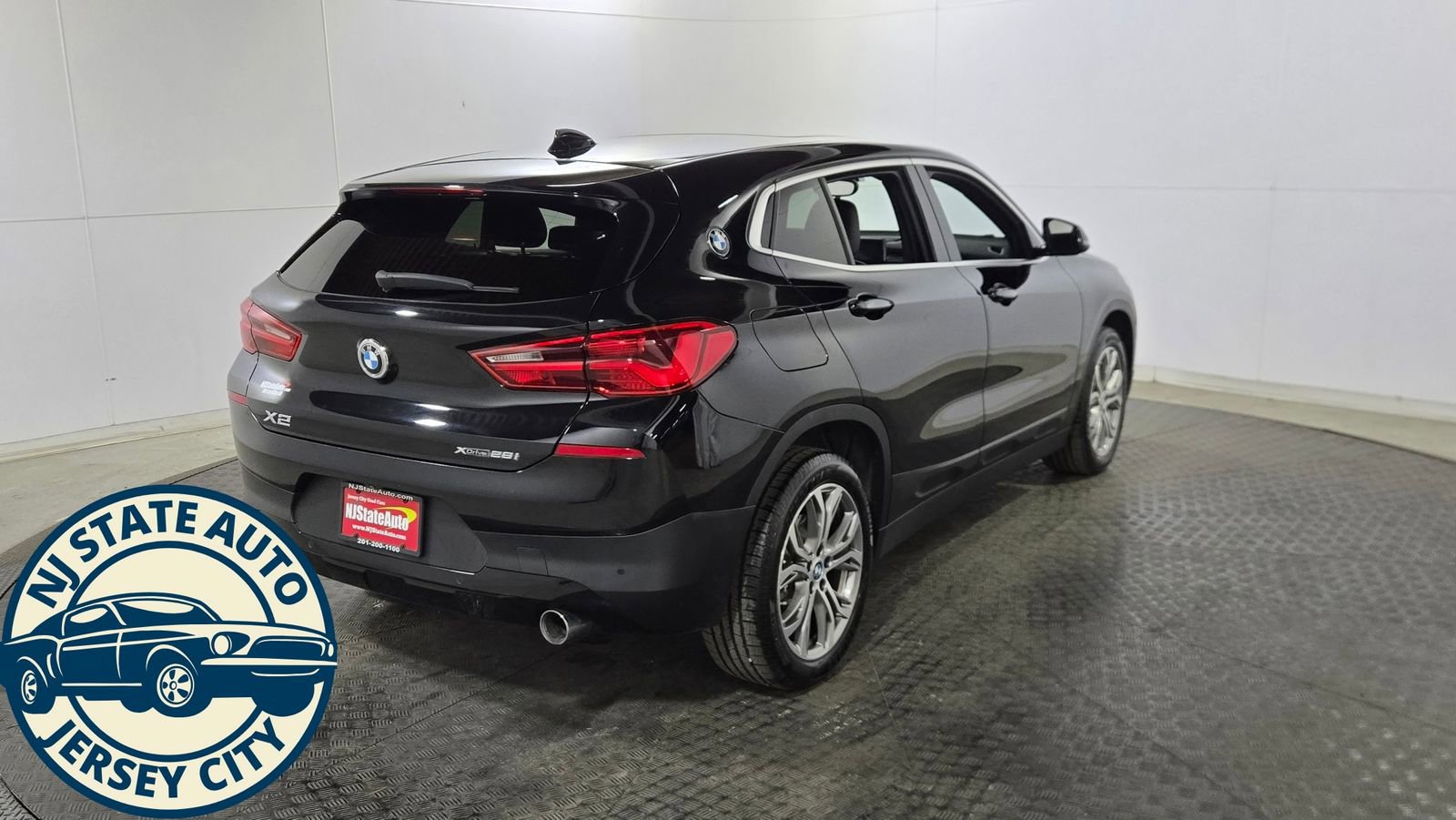 Used 2018 BMW X2 xDrive28i w/ Convenience Package AWD/4WD image 7