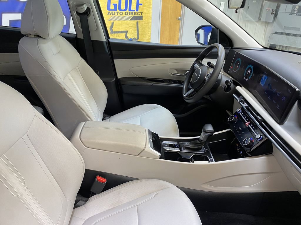 Used 2025 Hyundai Tucson SEL FWD image 24