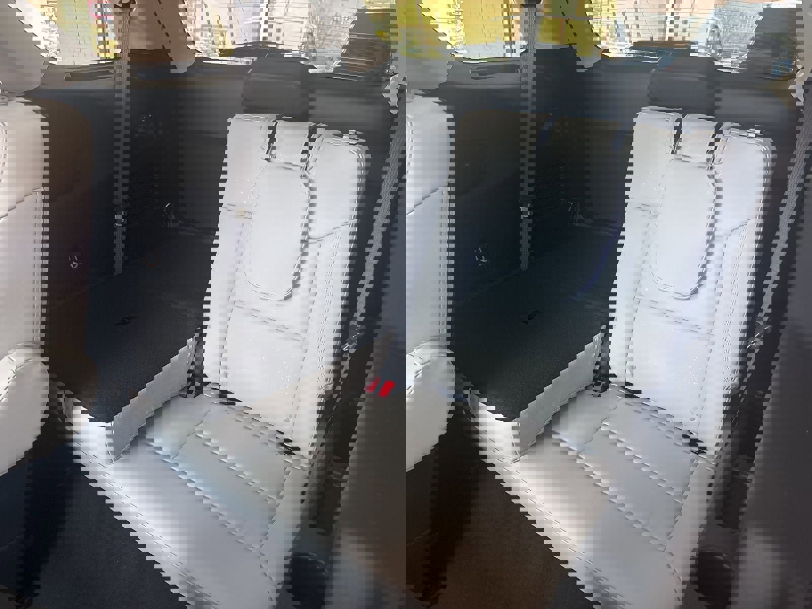 New 2026 Ford Explorer Platinum w/ LUX Leather Package image 18