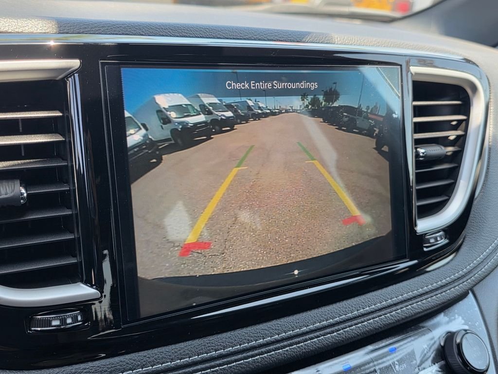 New 2027 Chrysler Pacifica Select w/ Family Tech Group FWD image 16