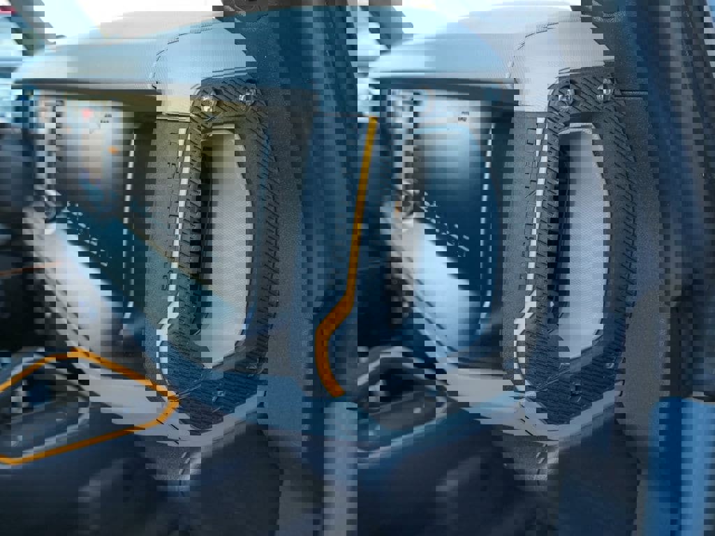 Used 2023 Ford Bronco Badlands image 30