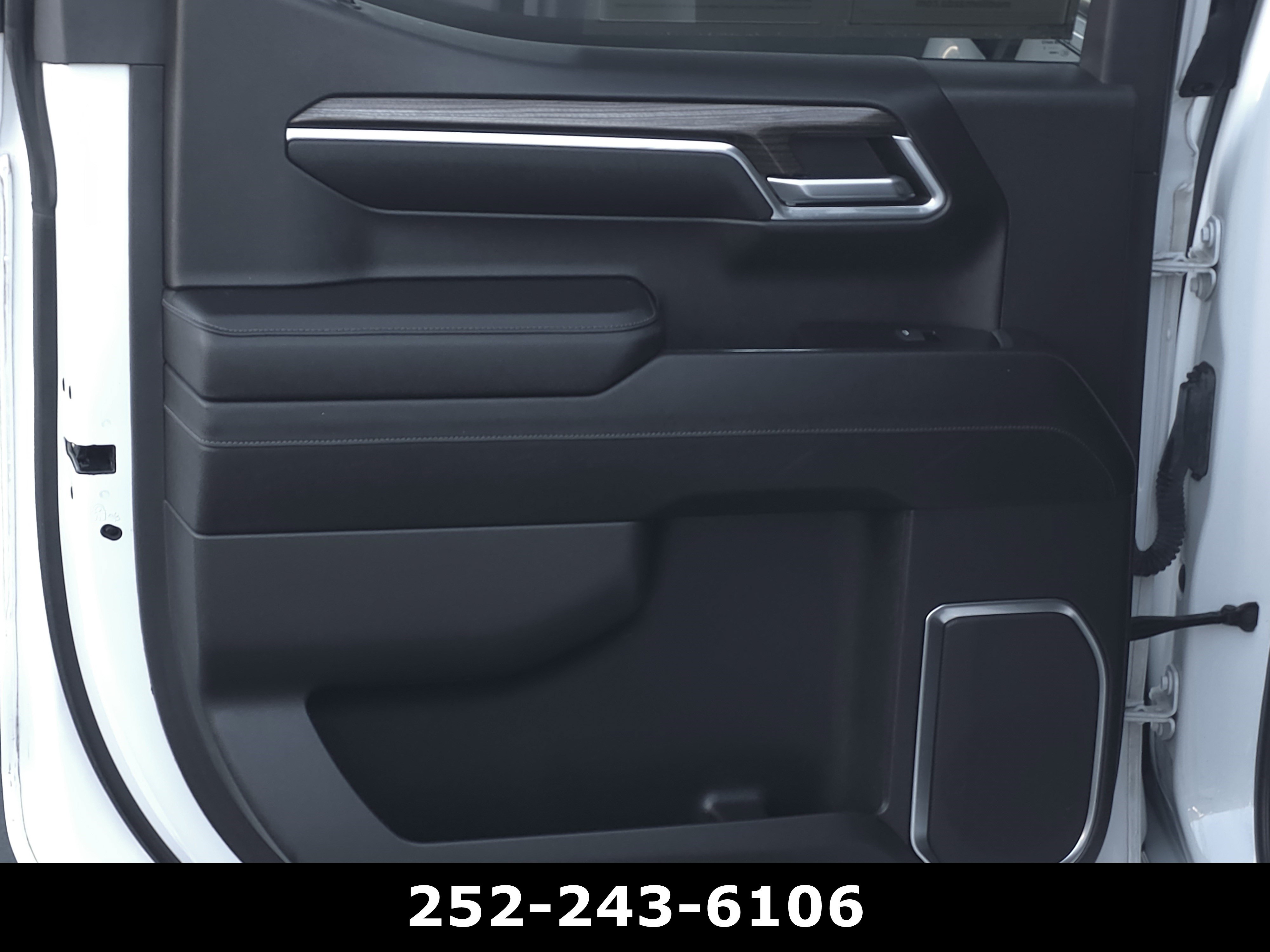 Used 2023 Chevrolet Silverado 1500 LT AWD/4WD image 32