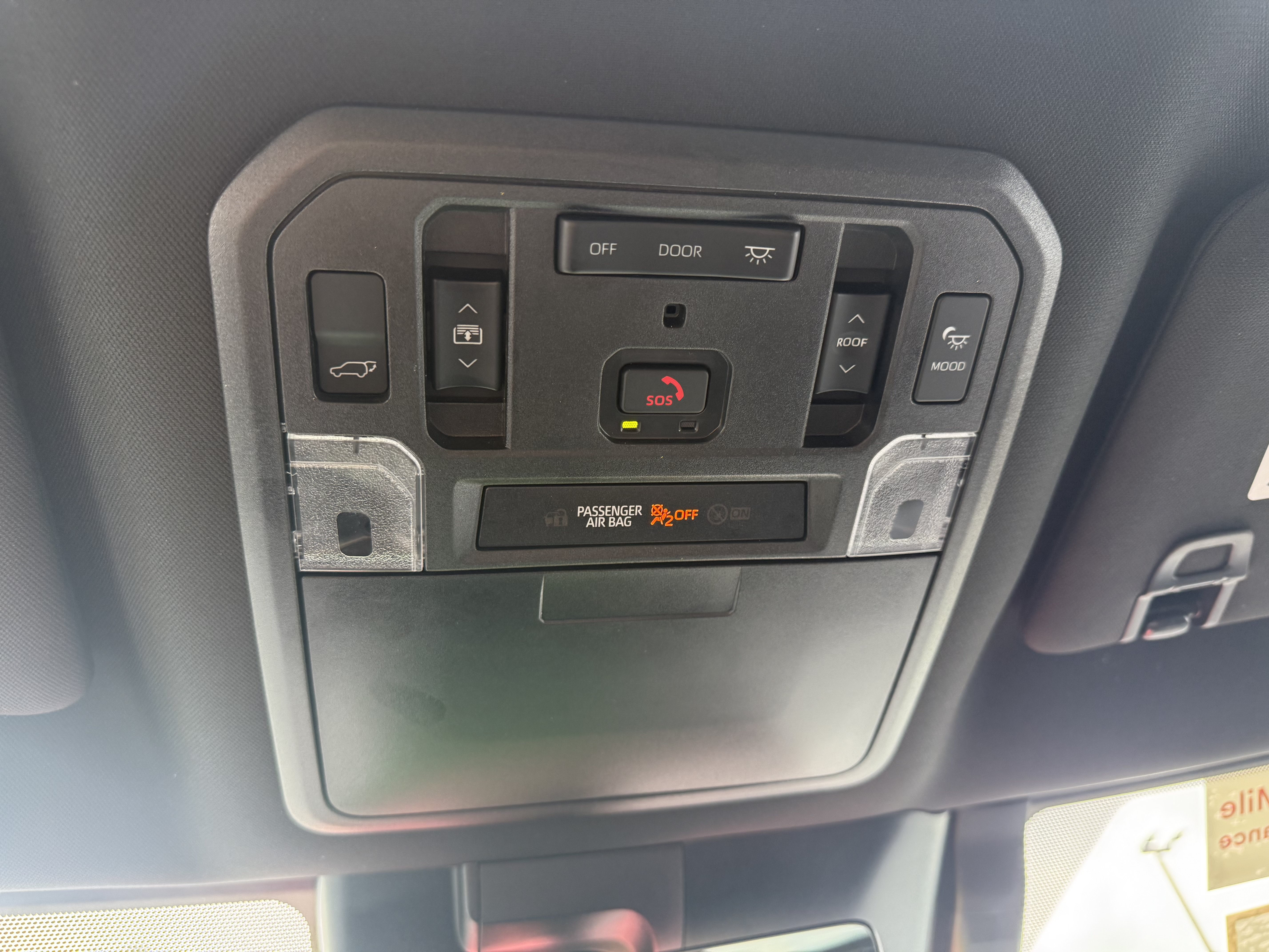 Certified 2025 Toyota Sequoia Platinum AWD/4WD image 15