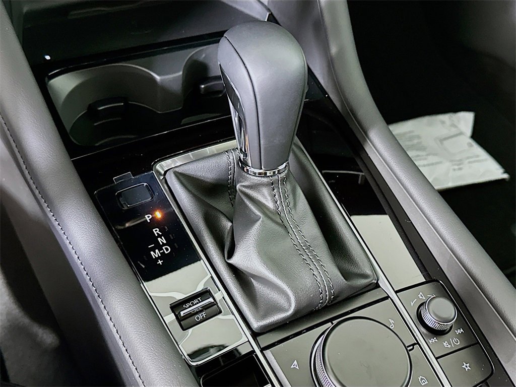 New 2025 MAZDA MAZDA3 Hatchback w/Premium Plus Pkg image 22