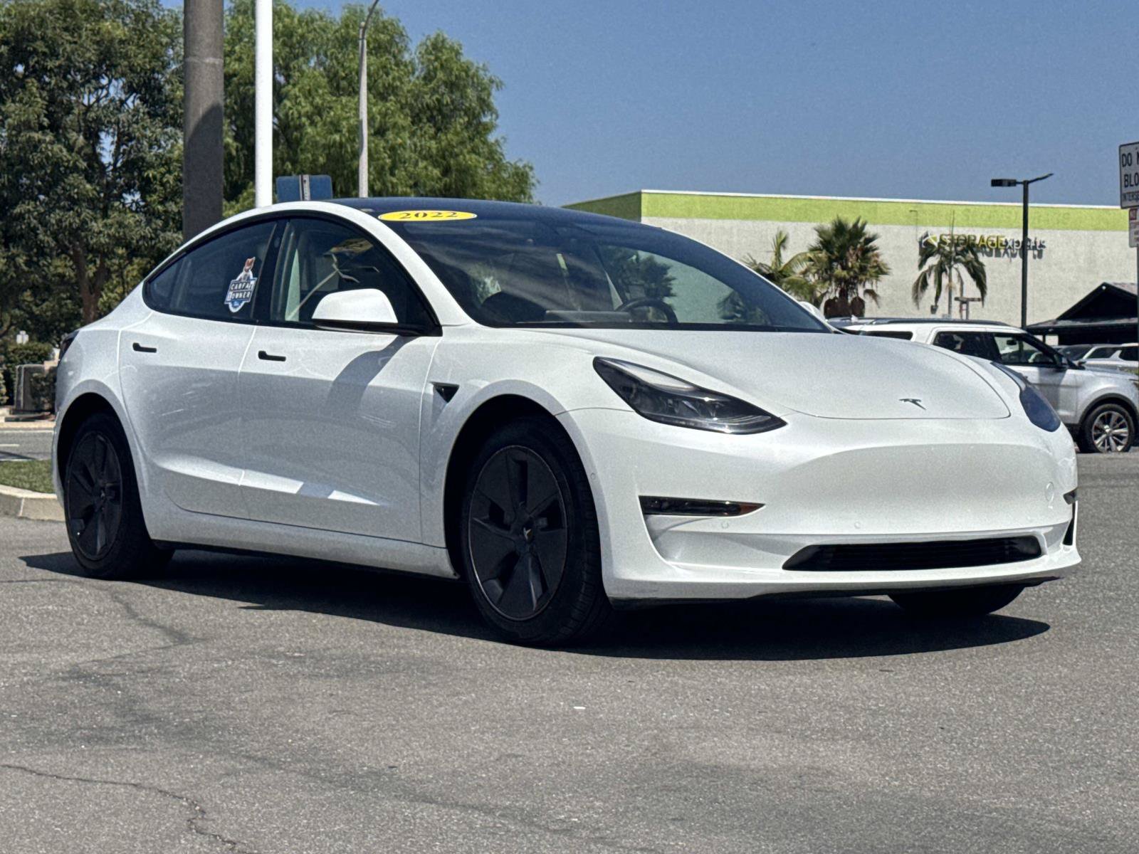 Used 2022 Tesla Model 3 Long Range AWD/4WD image 3