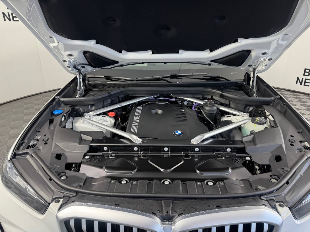 New 2026 BMW X5 xDrive40i w/ M Sport Package AWD/4WD image 20