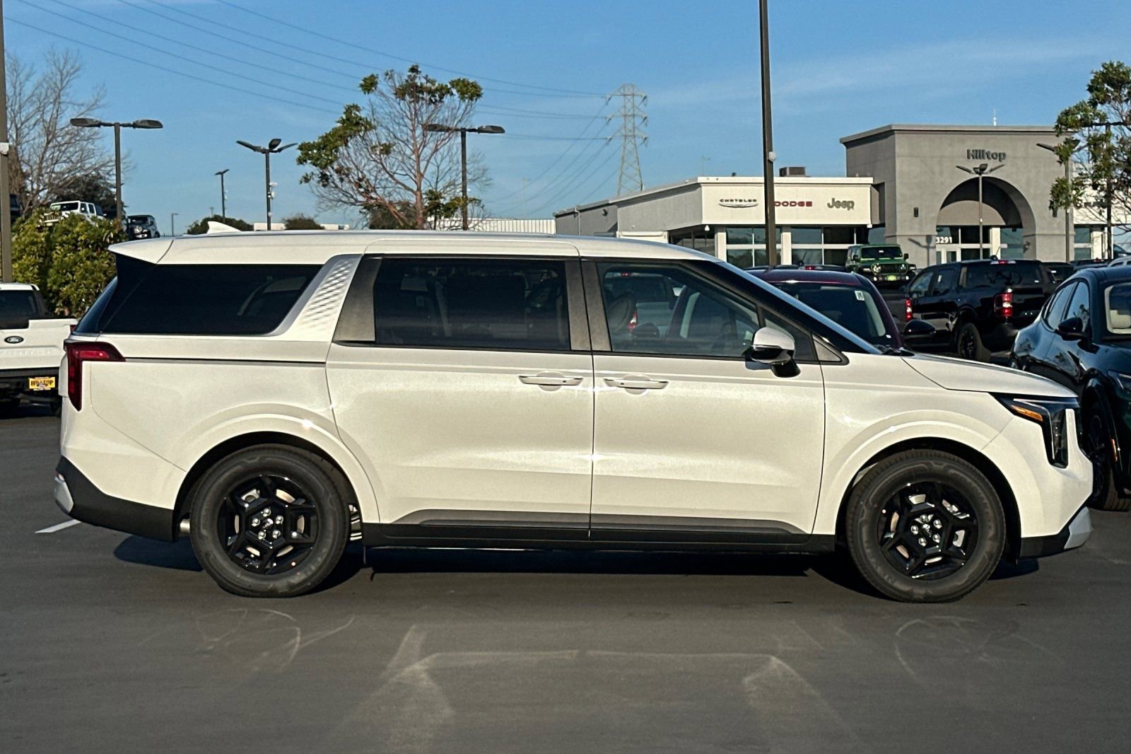 New 2026 Kia Carnival image 3