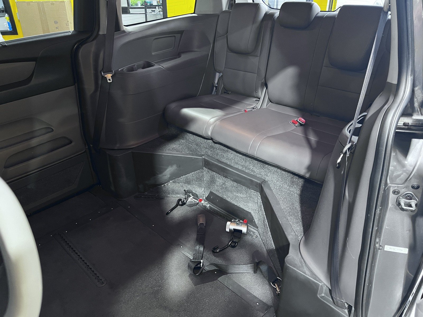 Used 2011 Honda Odyssey EX-L image 21