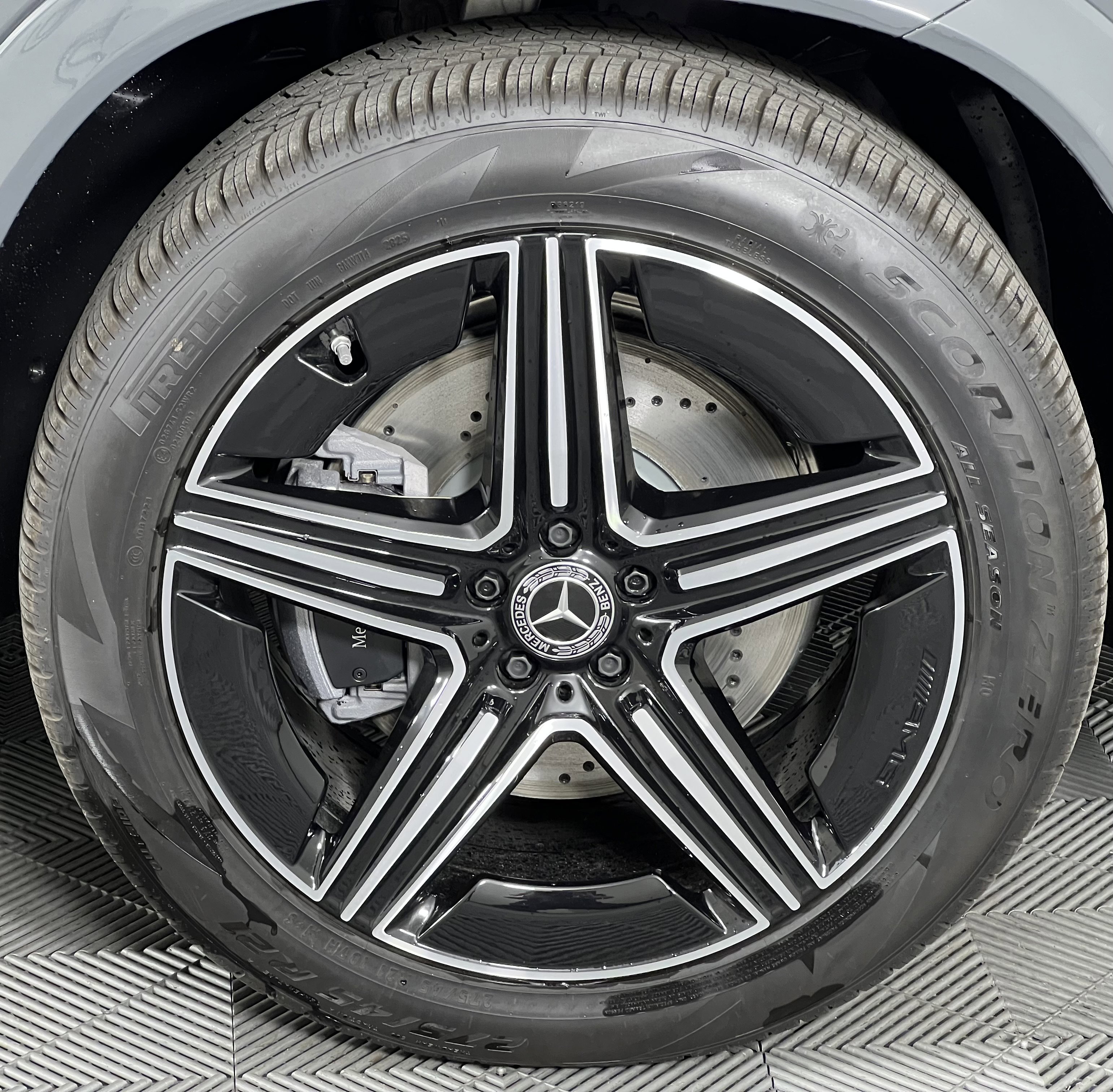 New 2026 Mercedes-Benz GLE 450 4MATIC image 15