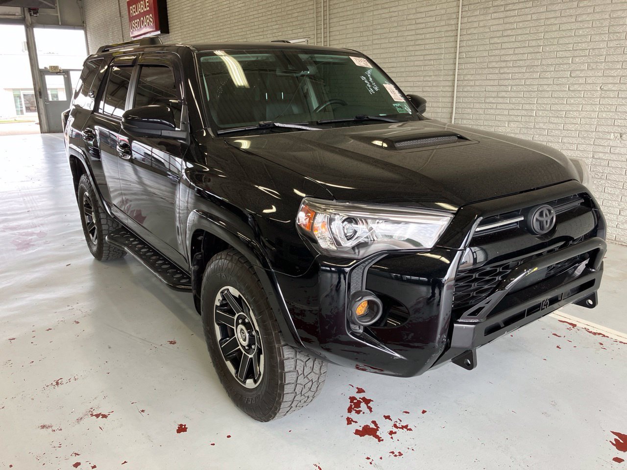 Used 2022 Toyota 4Runner TRD Off-Road Premium AWD/4WD image 1