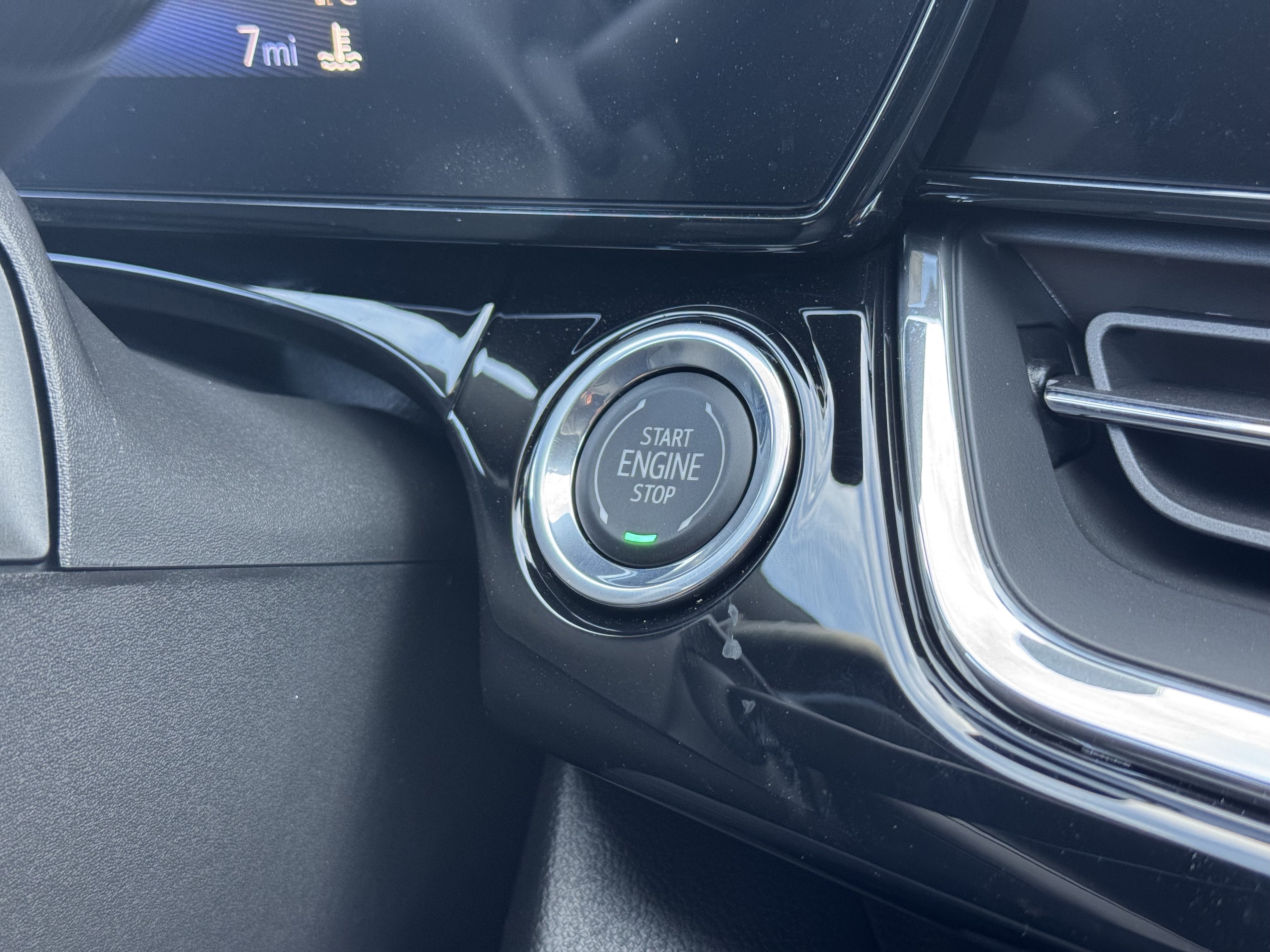 New 2026 Chevrolet Trax RS w/ Driver Confidence Package FWD image 25