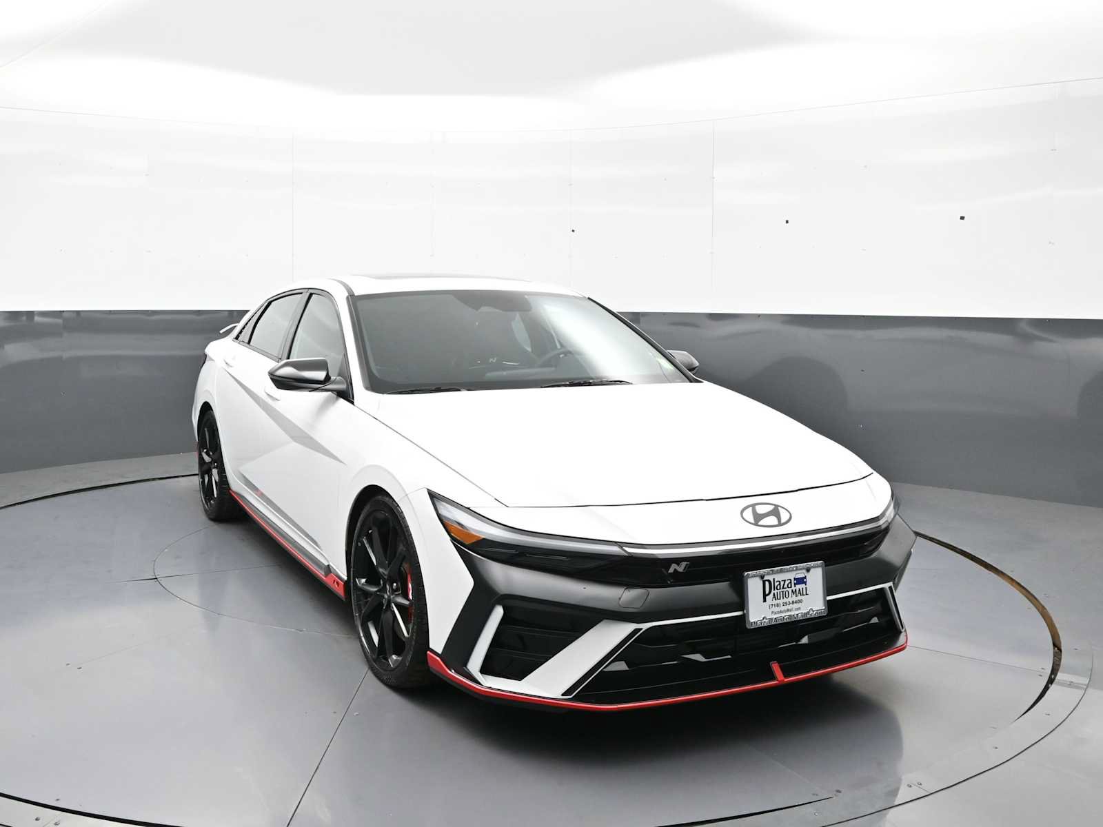 Used 2026 Hyundai Elantra N FWD image 2