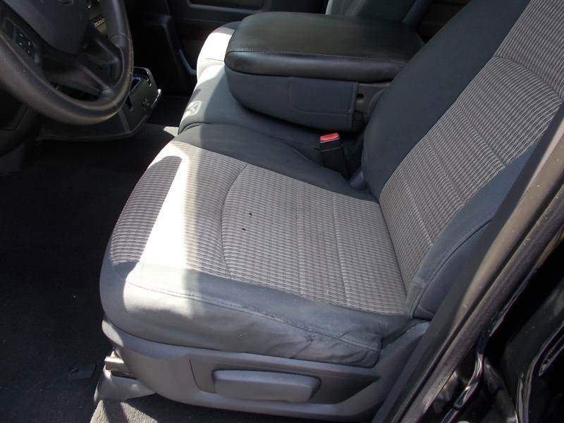 Used 2012 RAM 1500 Classic SLT AWD/4WD image 27