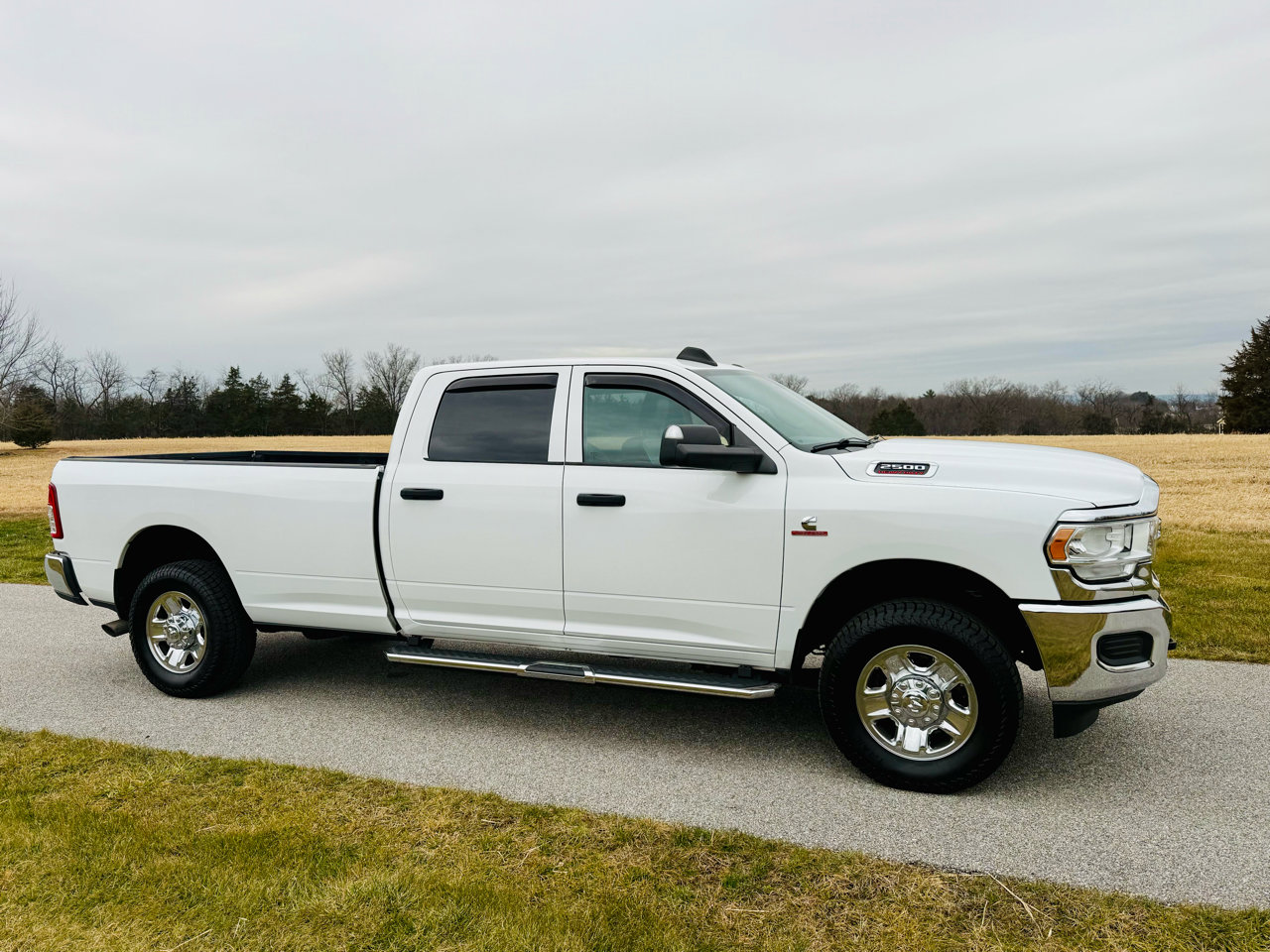 Used 2021 RAM 2500 Tradesman w/ Chrome Appearance Group image 9