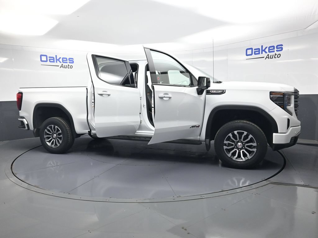 Used 2022 GMC Sierra 1500 AT4 w/ AT4 Premium Package AWD/4WD image 58