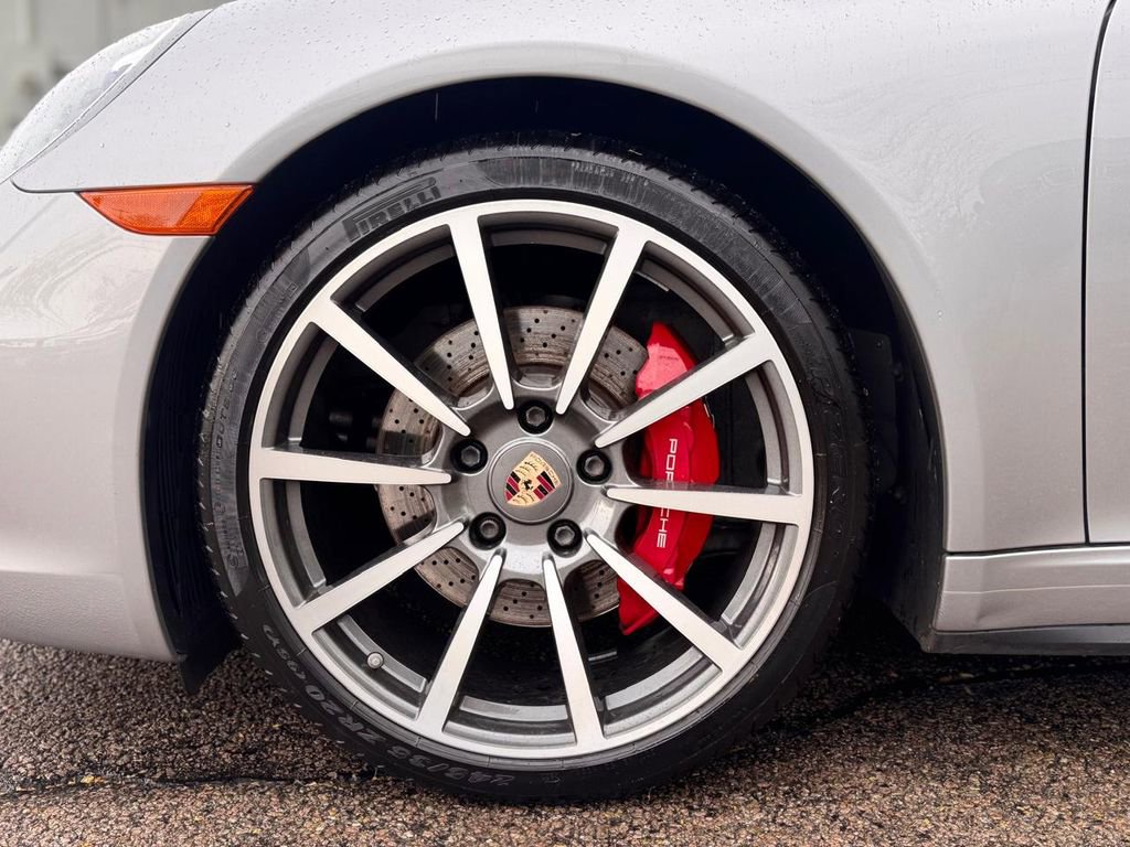 Used 2013 Porsche 911 Carrera 4S AWD/4WD image 11