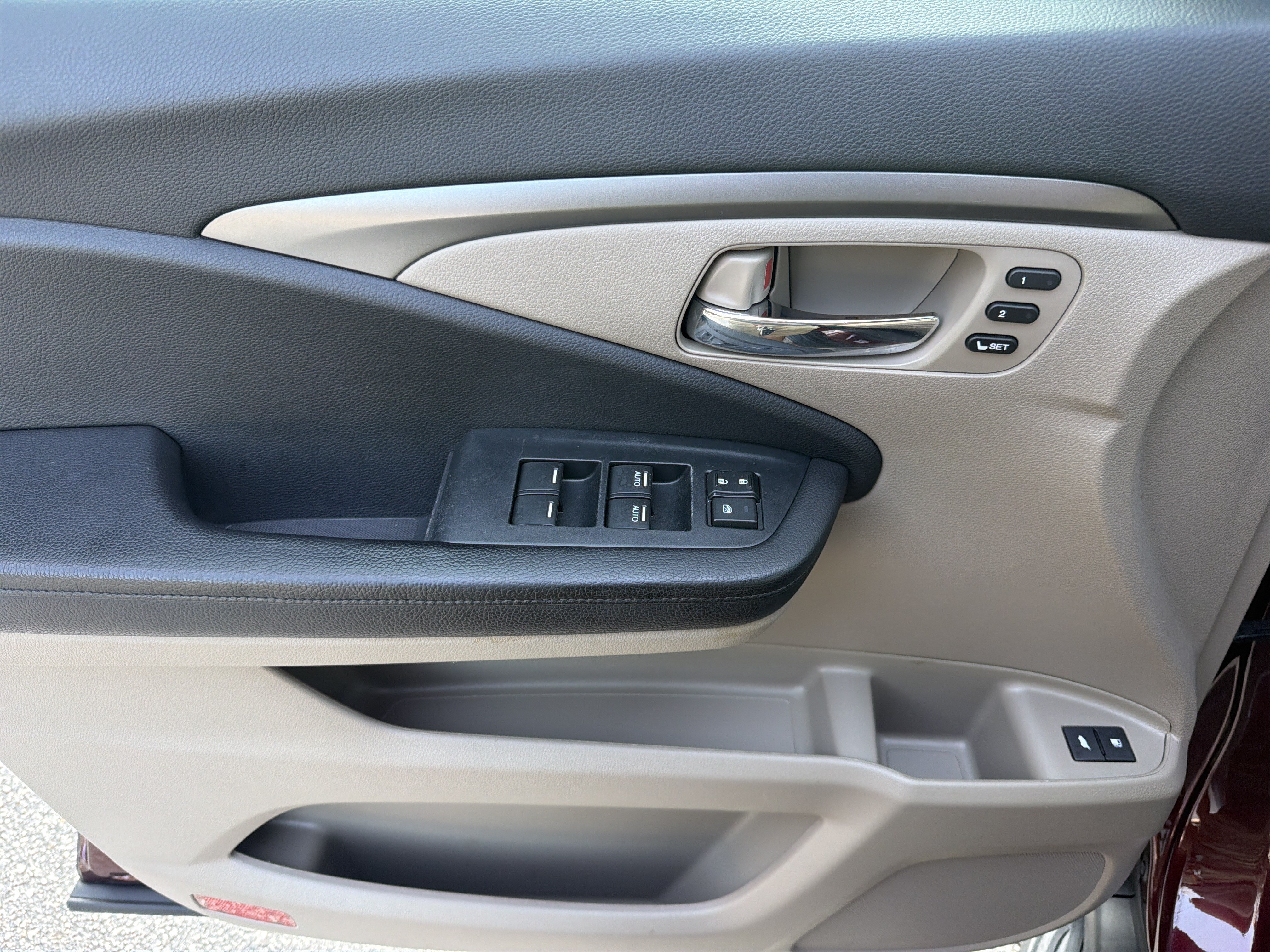 Used 2021 Honda Pilot EX-L image 11