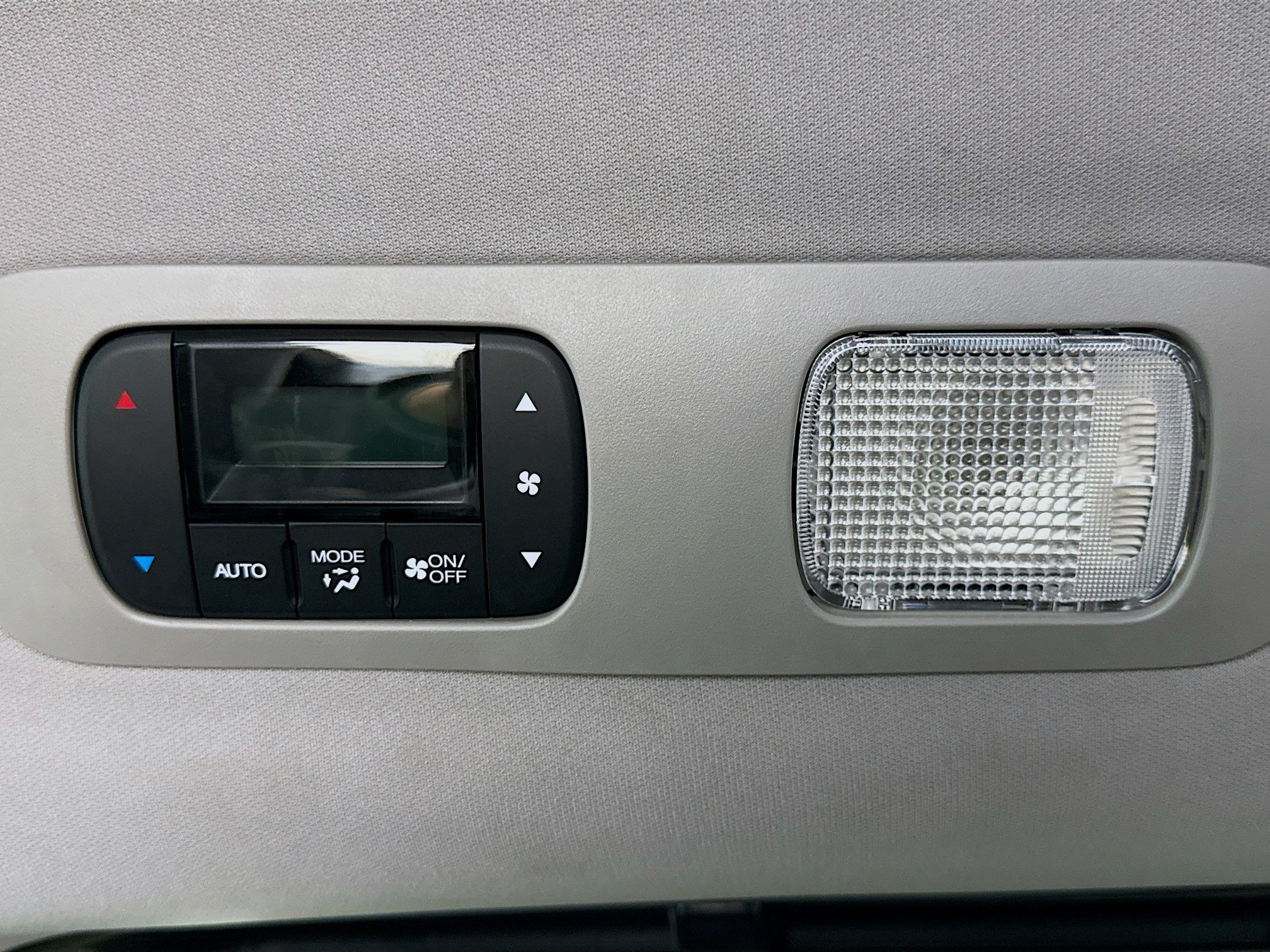 Used 2023 Honda Odyssey EX image 26