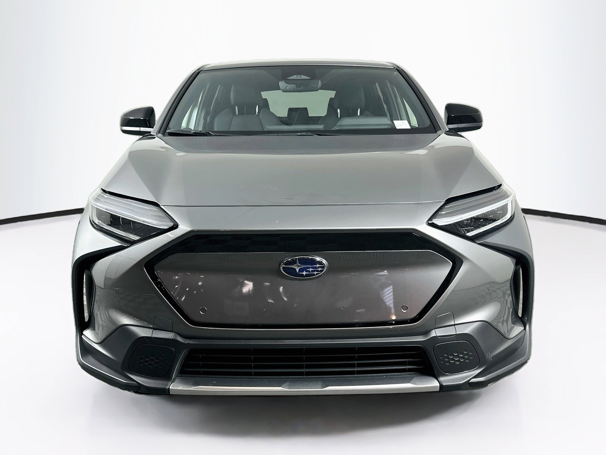 Used 2023 Subaru Solterra AWD image 2