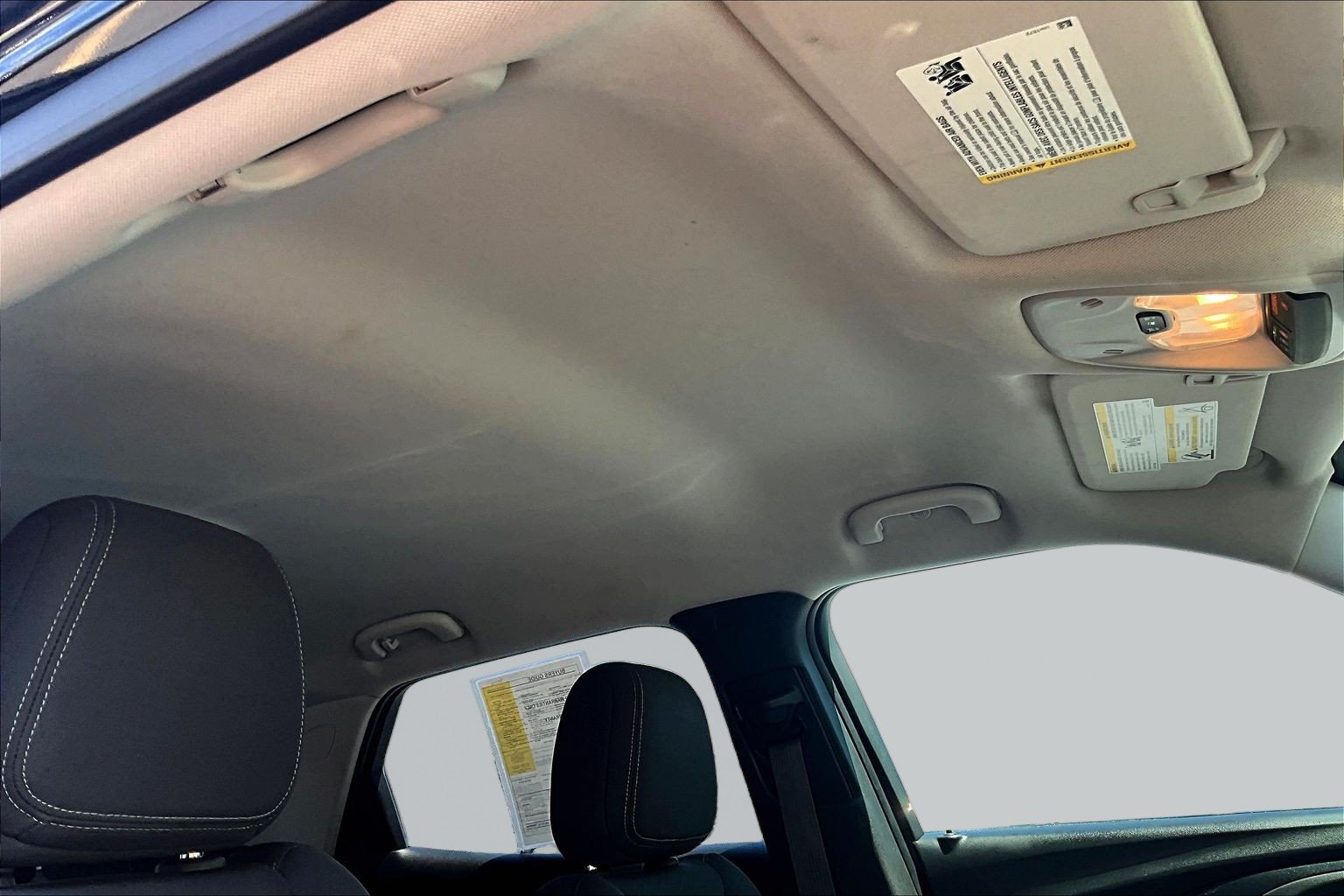 Used 2023 Chevrolet TrailBlazer LT w/ Convenience Package AWD/4WD image 19