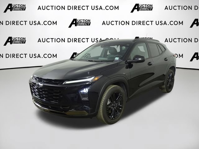 Used 2024 Chevrolet Trax ACTIV w/ Sunroof Package FWD image 1