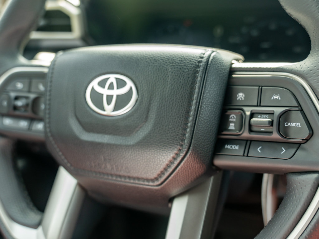 New 2026 Toyota 4Runner TRD Off-Road Premium AWD/4WD image 30