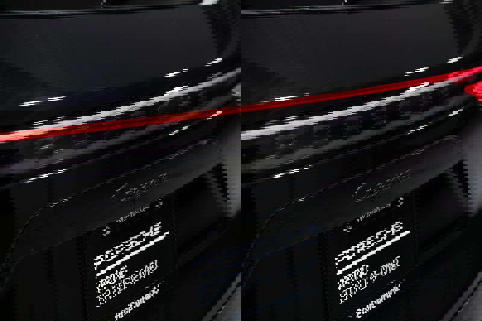 Certified 2023 Porsche Cayenne Platinum Edition image 34