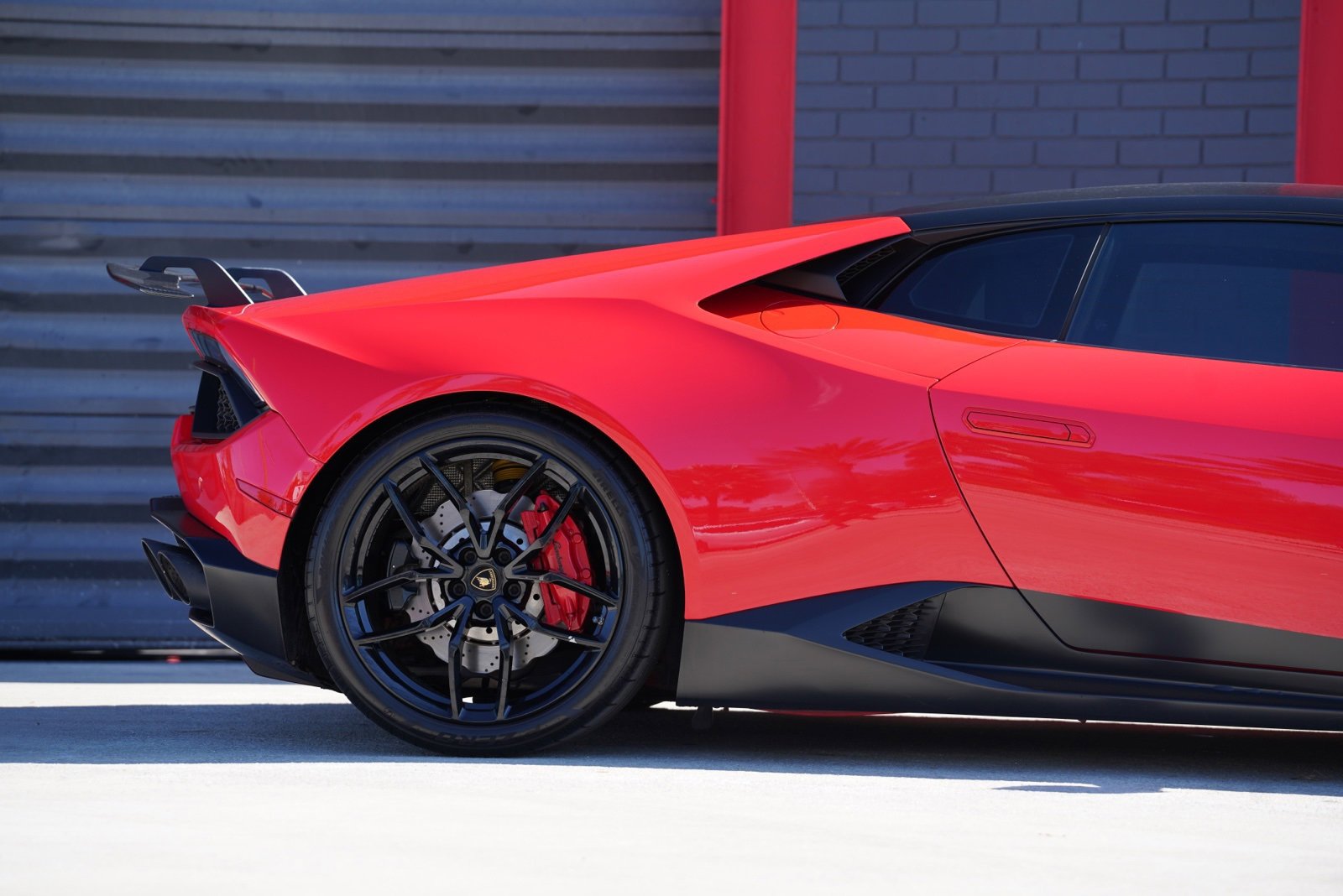 Used 2019 Lamborghini Huracan LP 580-2 image 9