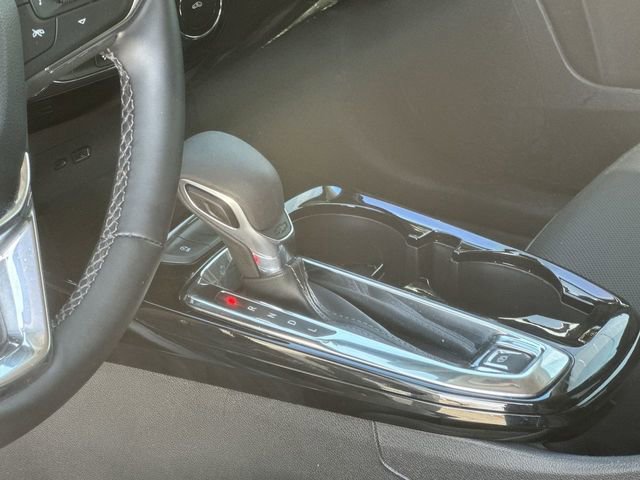 Used 2025 Chevrolet Trax ACTIV w/ Driver Confidence Package image 18