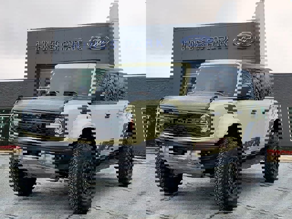 Certified 2024 Ford Bronco Raptor w/ Interior Carbon Fiber Pack 6 image 3